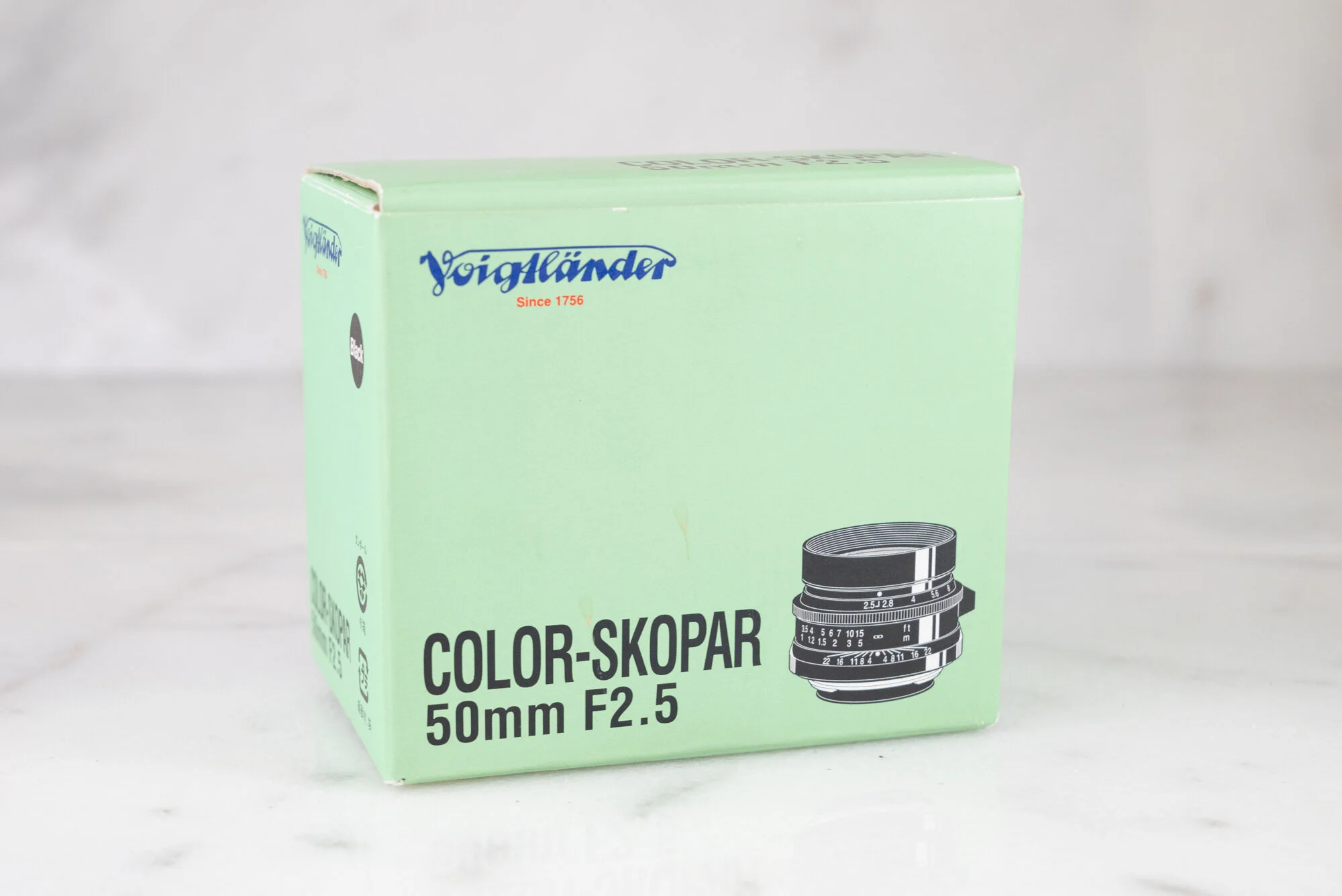 Voigltlander Color Skopar 50mm F/2.5 LTM Lens, Complete in Box — F